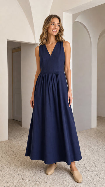 Women's V-Neck Sleeveless Pleated Maxi Dress