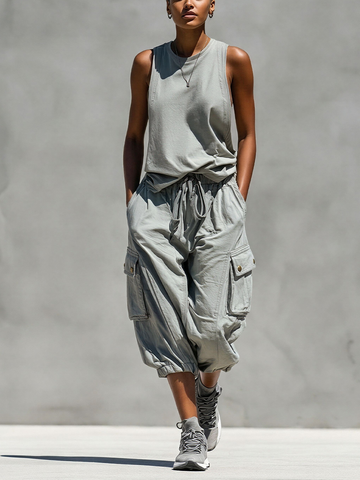 Women’s Grey Sleeveless Tank Top & Cargo Jogger Shorts Two-Piece Set MDZ0853E1T