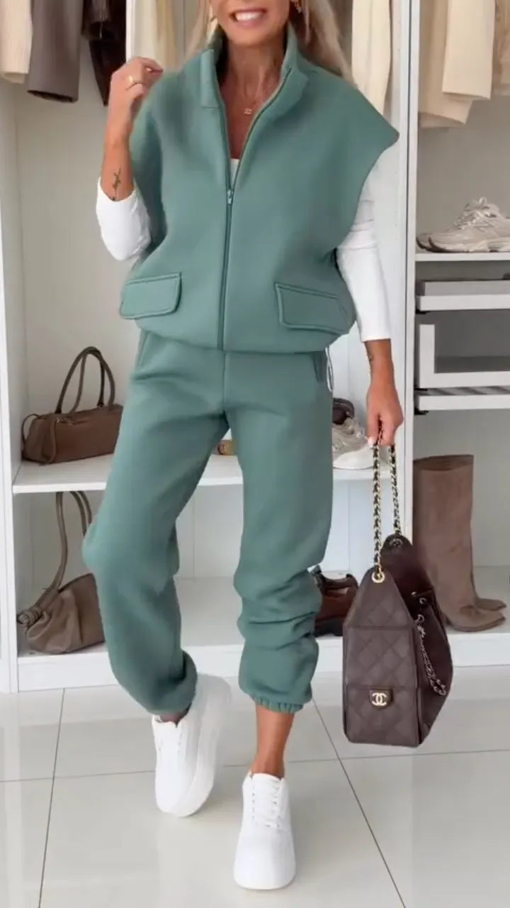 Sleeveless Zipper Vest And Jogger Pants Brown Tracksuit