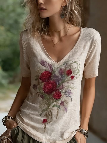 Bohemian Style Retro Red Rose Pattern Women's V-neck Short-sleeve T-shirt
